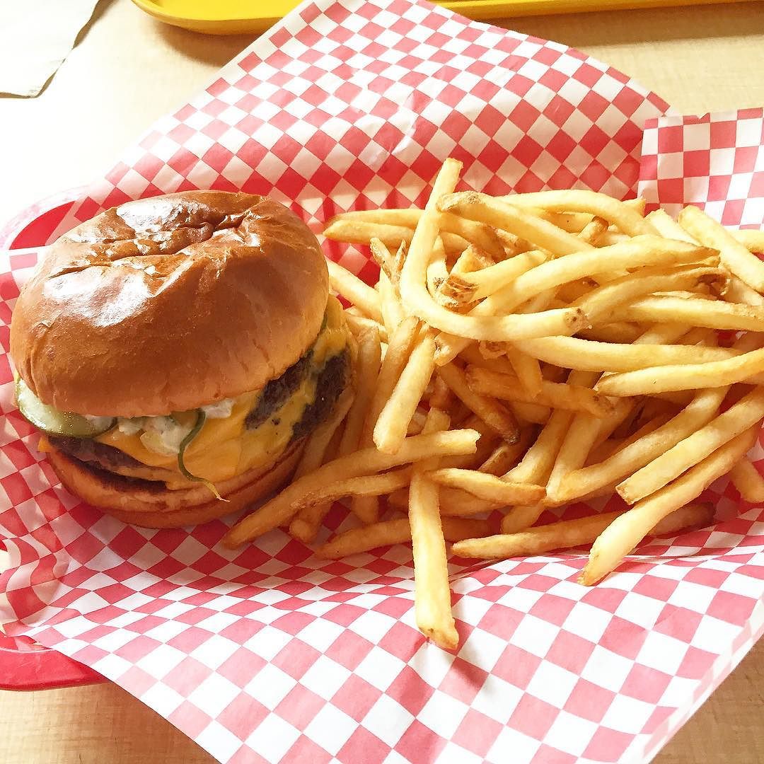 Cheap eats downtown Chicago 10 lunches under 10 CheapTickets Travel